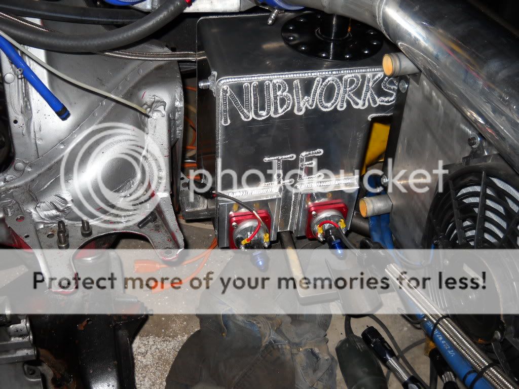 Anybody running 2 fuel pumps & a surge tank? Automobiles Forum