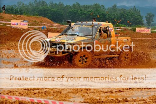 Đà Lạt Đăng Cai Giải Đua Ô Tô Địa Hình Toàn Quốc 2014 Đà Lạt Đăng Cai Giải Đua Ô Tô Địa Hình Toàn Quốc 2014 - Dalat News